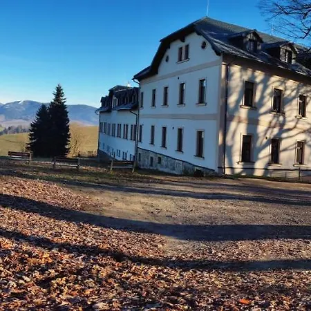 Poutni Dum Hotel