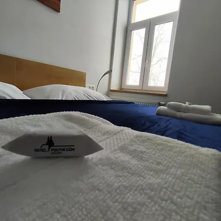 Hotel Poutni Dum Kraliky