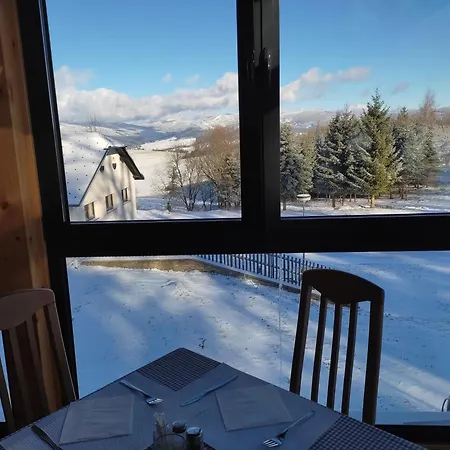 Poutni Dum Hotel Kraliky